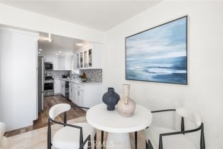 Single Family Residence, 3012 Oceanfront, Newport Beach, CA 92663 - 12