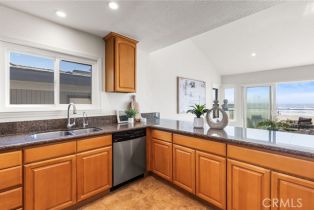 Single Family Residence, 3012 Oceanfront, Newport Beach, CA 92663 - 28