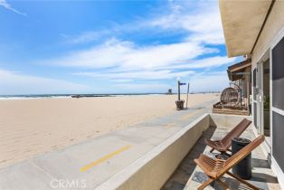 Single Family Residence, 3012 Oceanfront, Newport Beach, CA 92663 - 3