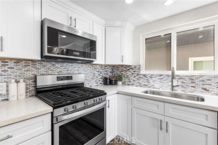 Single Family Residence, 3012 Oceanfront, Newport Beach, CA 92663 - 8