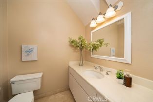 Condominium, 16061 Surprise ln, Huntington Beach, CA 92649 - 15