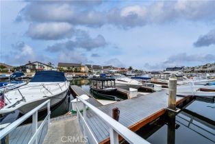 Condominium, 16061 Surprise ln, Huntington Beach, CA 92649 - 18