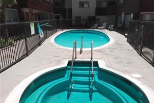 Condominium, 5414 Newcastle ave, Encino, CA 91316 - 9