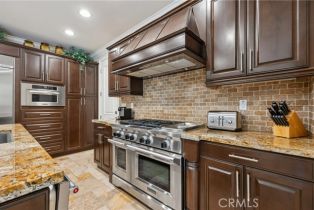 Condominium, 8356 Noelle dr, Huntington Beach, CA 92646 - 14