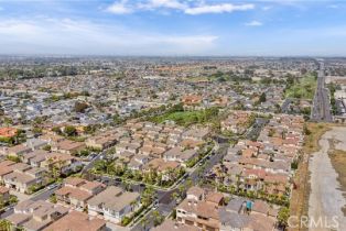 Condominium, 8356 Noelle dr, Huntington Beach, CA 92646 - 54