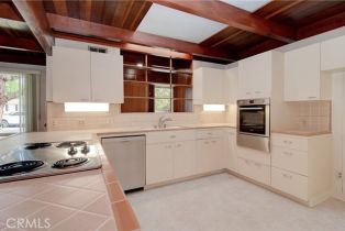 Single Family Residence, 527 Crest ave, Huntington Beach, CA 92648 - 11