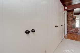 Single Family Residence, 527 Crest ave, Huntington Beach, CA 92648 - 14