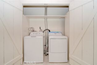 Single Family Residence, 527 Crest ave, Huntington Beach, CA 92648 - 15