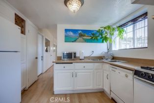 Single Family Residence, 321 5th st, Huntington Beach, CA 92648 - 17