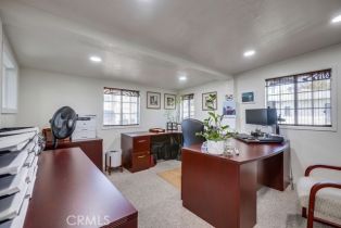 Single Family Residence, 321 5th st, Huntington Beach, CA 92648 - 23