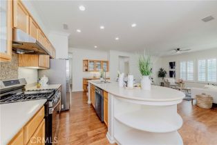 Single Family Residence, 9371 Pioneer ln, Corona, CA 92883 - 17