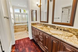 Single Family Residence, 19762 Isthmus ln, Huntington Beach, CA 92646 - 16