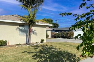 Single Family Residence, 14332 Thunderbird cir, Huntington Beach, CA 92647 - 2