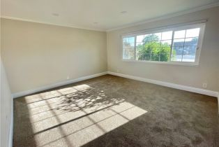 Single Family Residence, 14332 Thunderbird cir, Huntington Beach, CA 92647 - 4