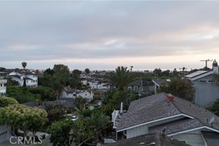 Single Family Residence, 333 Catalina dr, Newport Beach, CA 92663 - 5