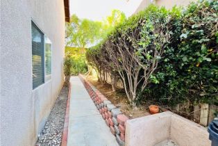 Single Family Residence, 2975 Lombardy ln, Corona, CA 92881 - 41