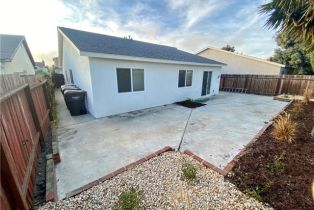 Single Family Residence, 18042 Westlake cir, Huntington Beach, CA 92648 - 5