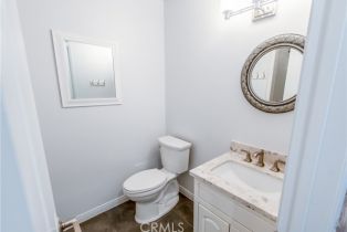 Condominium, 16528 Le Grande ln, Huntington Beach, CA 92649 - 10