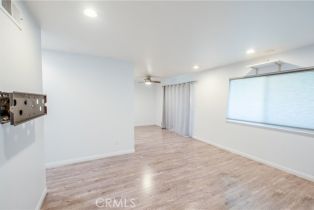 Condominium, 16528 Le Grande ln, Huntington Beach, CA 92649 - 4