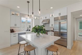 Single Family Residence, 5501 River ave, Newport Beach, CA 92663 - 8