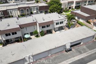 Condominium, 9705 Port Royal cir, Huntington Beach, CA 92646 - 38