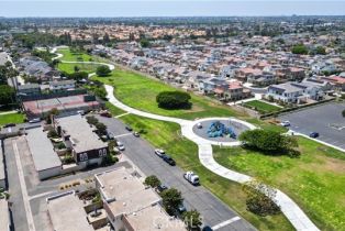 Condominium, 9705 Port Royal cir, Huntington Beach, CA 92646 - 44