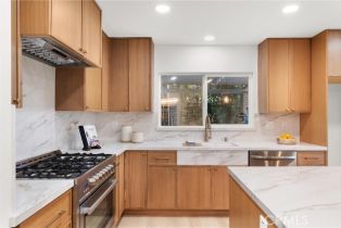 Single Family Residence, 20371 Allport ln, Huntington Beach, CA 92646 - 14