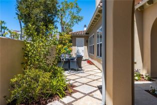 Single Family Residence, 21270 Elda cir, Huntington Beach, CA 92648 - 5