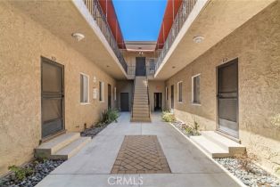 Residential Income, 905 Cherry ave, Long Beach, CA 90813 - 9