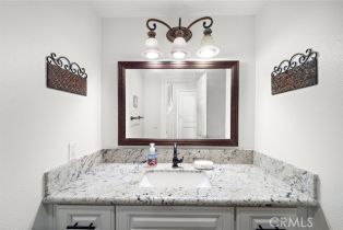 Single Family Residence, 19025 Bayhill lane, Huntington Beach, CA 92648 - 20