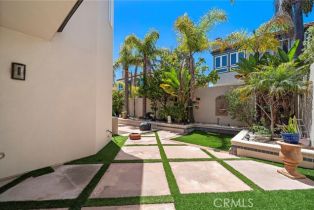 Single Family Residence, 19025 Bayhill lane, Huntington Beach, CA 92648 - 38