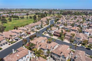Single Family Residence, 19025 Bayhill lane, Huntington Beach, CA 92648 - 43