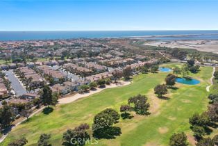 Single Family Residence, 19025 Bayhill lane, Huntington Beach, CA 92648 - 47