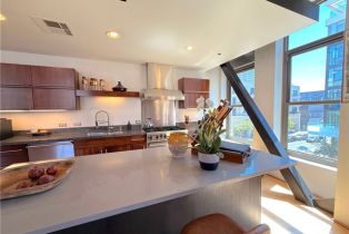 Condominium, 207 Broadway, Long Beach, CA 90802 - 17