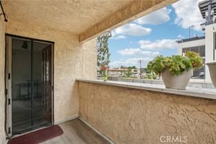 Condominium, 18900 Delaware street, Huntington Beach, CA 92648 - 19