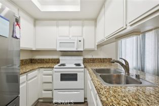 Condominium, 18900 Delaware street, Huntington Beach, CA 92648 - 9