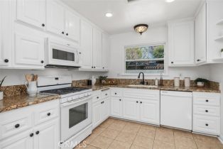 Single Family Residence, 3203 Faust ave, Long Beach, CA 90808 - 10