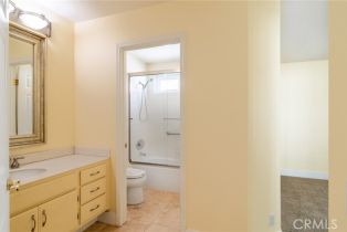 Single Family Residence, 19412 Pompano ln, Huntington Beach, CA 92648 - 34