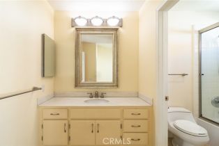 Single Family Residence, 19412 Pompano ln, Huntington Beach, CA 92648 - 37