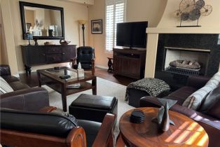 Condominium, 322 5th st, Huntington Beach, CA 92648 - 5