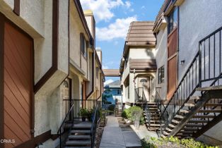 Residential Income, 3819 La Crescenta ave, Glendale, CA 91214 - 4