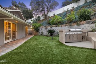 Single Family Residence, 3333 Country Club dr, Glendale, CA 91208 - 34