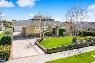 Single Family Residence, 632 Brown DR, Burbank, CA  Burbank, CA 91504