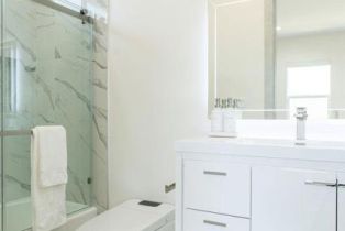 Single Family Residence, 1909 Hazel Nut ct, Agoura Hills, CA 91301 - 28