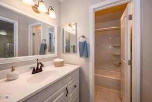 Condominium, 5460 White Oak ave, Encino, CA 91316 - 8