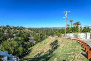 , 4845 Calderon rd, Woodland Hills, CA 91364 - 12