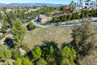 , 4845 Calderon rd, Woodland Hills, CA 91364 - 44