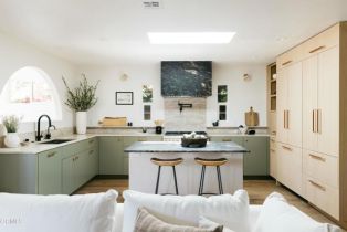 Single Family Residence, 5227 Ventura Canyon ave, Sherman Oaks, CA 91401 - 7