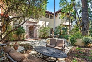 Single Family Residence, 200 Fern DR, Pasadena, CA  Pasadena, CA 91105