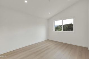 Single Family Residence, 19542 Greenbriar dr, Tarzana, CA 91356 - 13